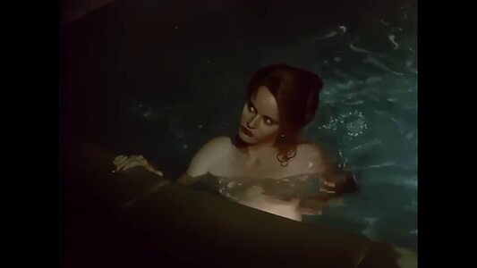Lisa De Leeuw leaked photo #15