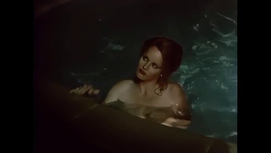 Lisa De Leeuw leaked photo #16