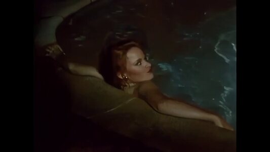 Lisa De Leeuw leaked photo #56