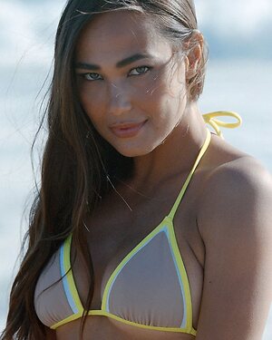 Lisa Dillon leaked photo #19