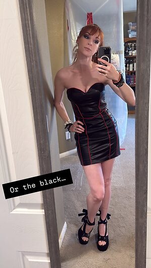 Lisa Foiles leaked photo #42