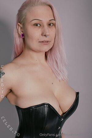 Lisa Joanne Nude Leaked Photo #112