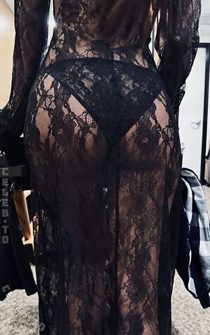 Lisa Manobal Nude Leaked Photo #2