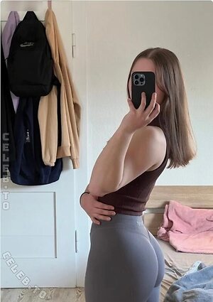 Lisa-Marie Döring Nude Leaked Photo #12