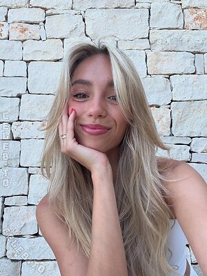 Lisa und Lena Nude Leaked Photo #7