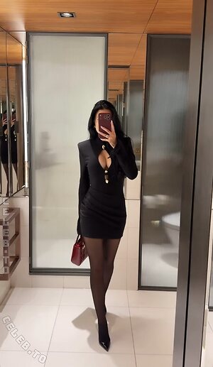 Lisa Weinberger Nude Leaked Photo #3