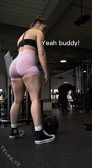 Lisaamarie.e Nude Leaked Photo #21