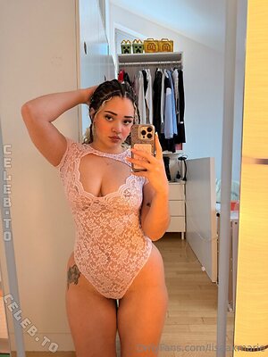 lisaaxmarie Nude Leaked Photo #13