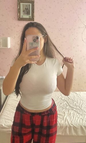 @lisahitii