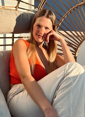 Lisandra Lea Nude Leaked Photo #97