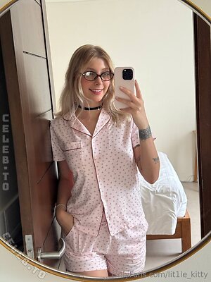 lit1le_kitty Nude Leaked Photo #11