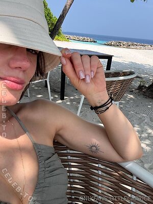 Little Caprice Nude Leaked Photo #124