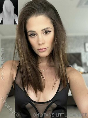 Little Caprice photo