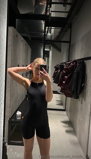 Little Evy leaked photo #34
