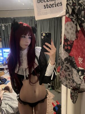 littlemissb3lle leaked photo #8