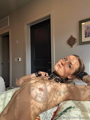 LittleMissMel leaked photo #23
