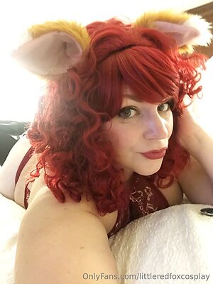 Littleredfoxcosplay leaked photo #10