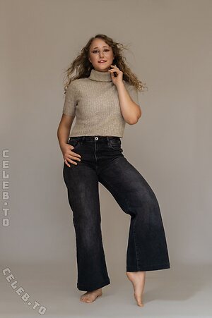 little_vicky Nude Leaked Photo #18