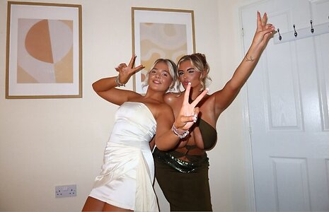 Liv Jones leaked photo #4