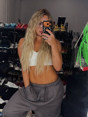 Liv Morgan leaked photo #27