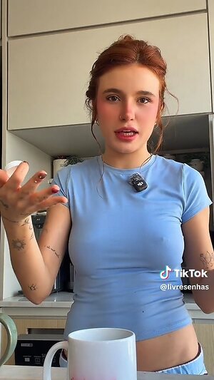 Liv Resenhas leaked photo #17