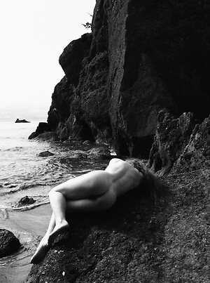 Liv Sage leaked photo #5