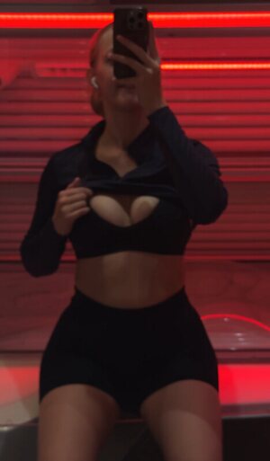 Liviablaze leaked photo #31