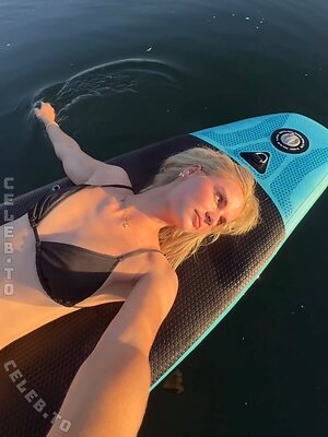 livingwithleenaa leaked photo #10