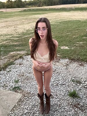 Livinia Roberts Nude Leaked Photo #223