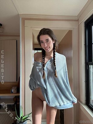 Livinia Roberts Nude Leaked Photo #301