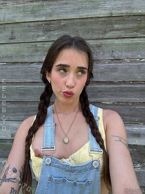 Livinia Roberts Nude Leaked Photo #327