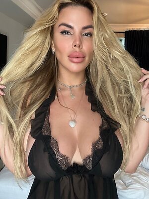 Liya Blond
