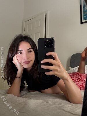 Liz Blinkx photo