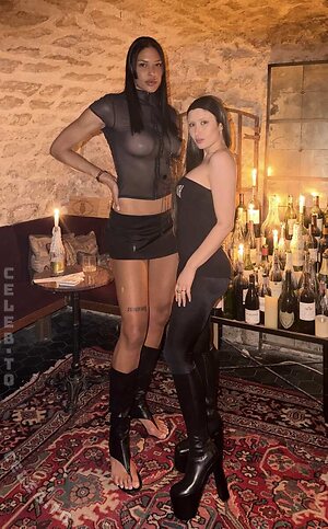 Liz Cambage Nude Leaked Photo #9