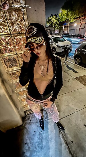 Liz Lee leaked photo #5