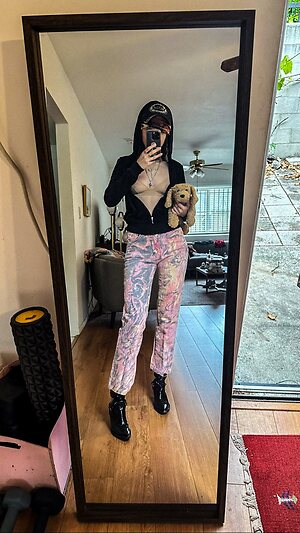 Liz Lee leaked photo #7