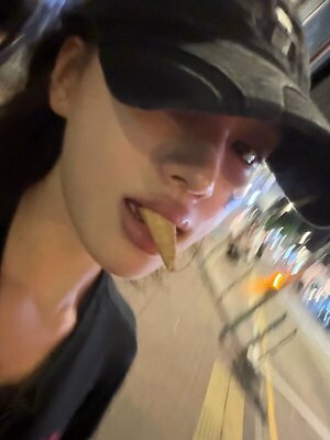 LIZ leaked photo #21