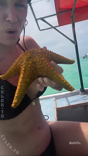 Liza Waschke Nude Leaked Photo #8