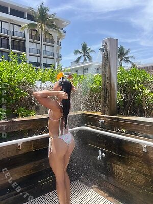 Lizelle Pear leaked photo #10