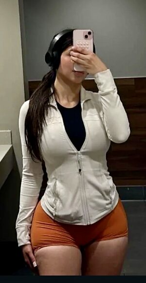 Lizethramirez__ leaked photo #124