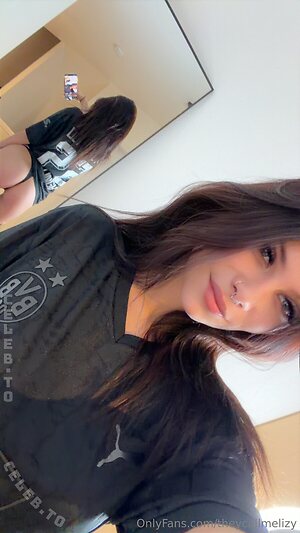 Lizy Nude Leaked Photo #4