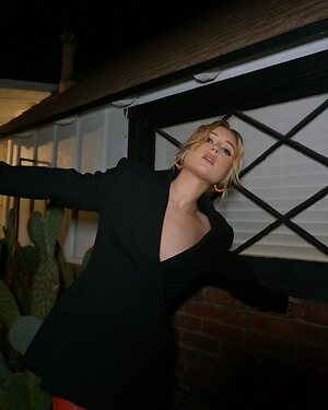 Lizze Broadway Nude Leaked Photo #22