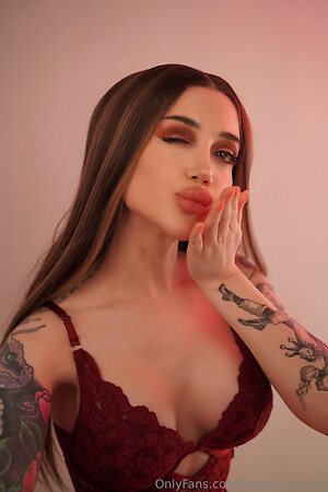 LizzieLestrange leaked photo #19