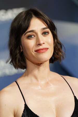 Lizzy Caplan leaked photo #31