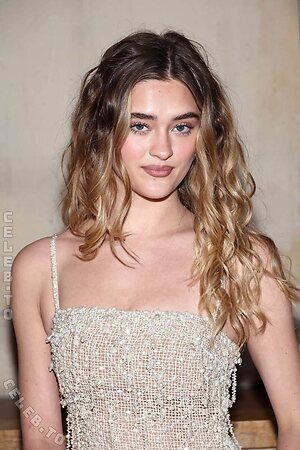 Lizzy Greene Nude Leaked Photo #4