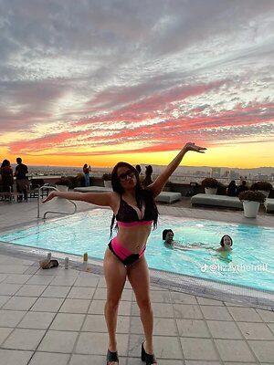 Lizzy leaked photo #10
