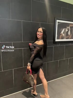 Lizzy leaked photo #37