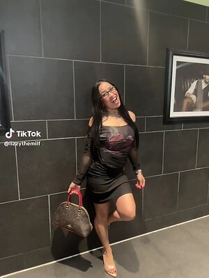 Lizzy leaked photo #38