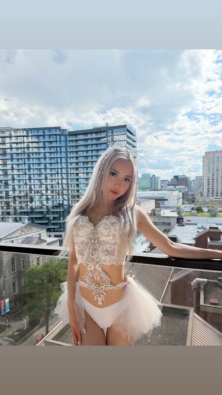 llusy.h leaked photo #17