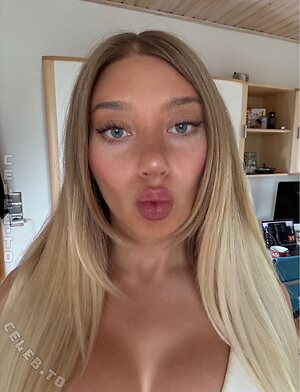 Loenihadi Nude Leaked Photo #48